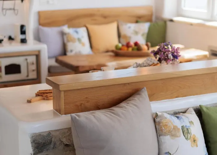 Boriadon Rustic Countryside Homes Vivlos