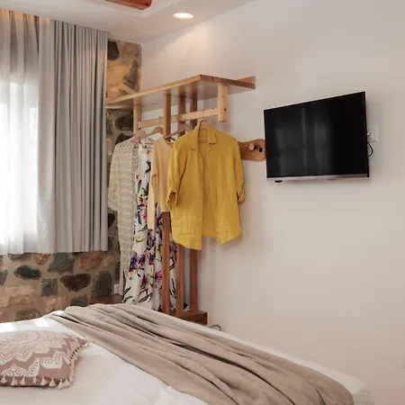 Boriadon Rustic Countryside Homes Naxos City