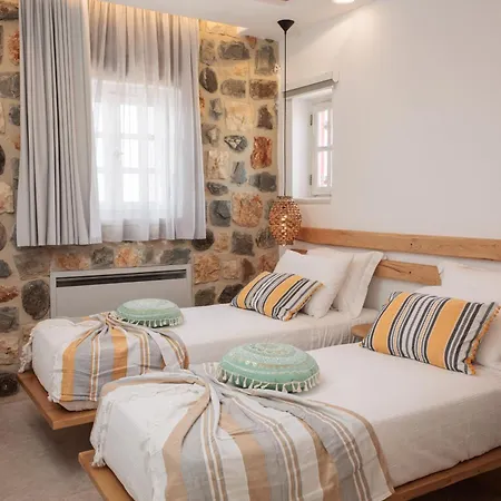 아파트 Boriadon Rustic Countryside Homes *
