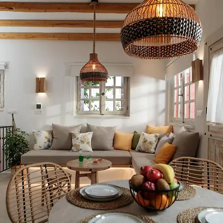 Boriadon Rustic Countryside Homes